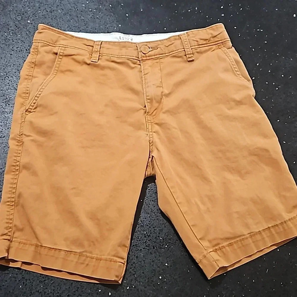 LEVI'S SHORT - Picture 1 of 9
